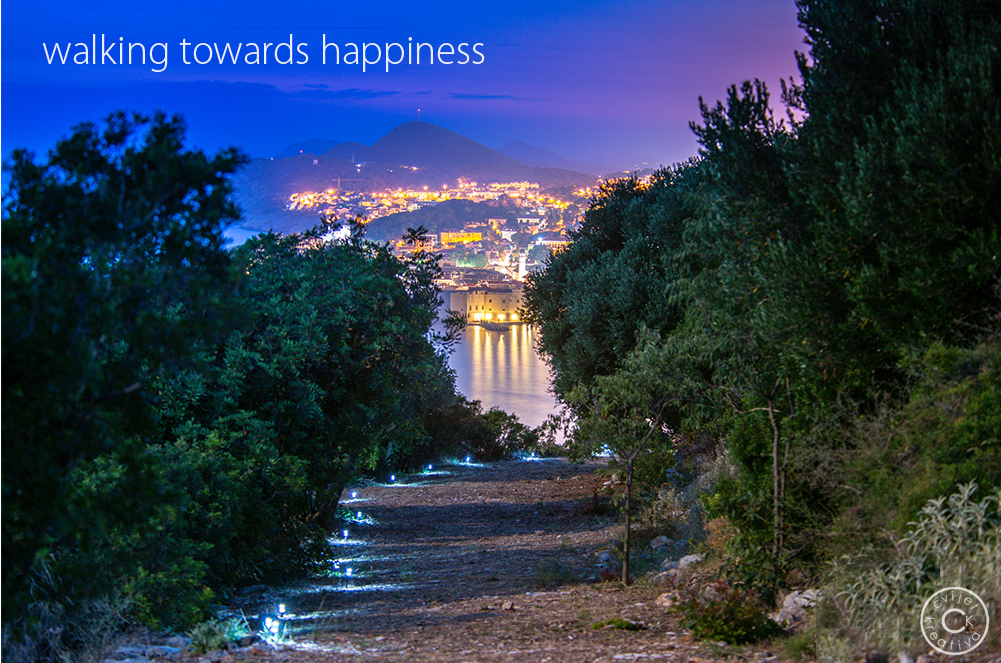 Dubrovnik Wedding | Walking towards happiness